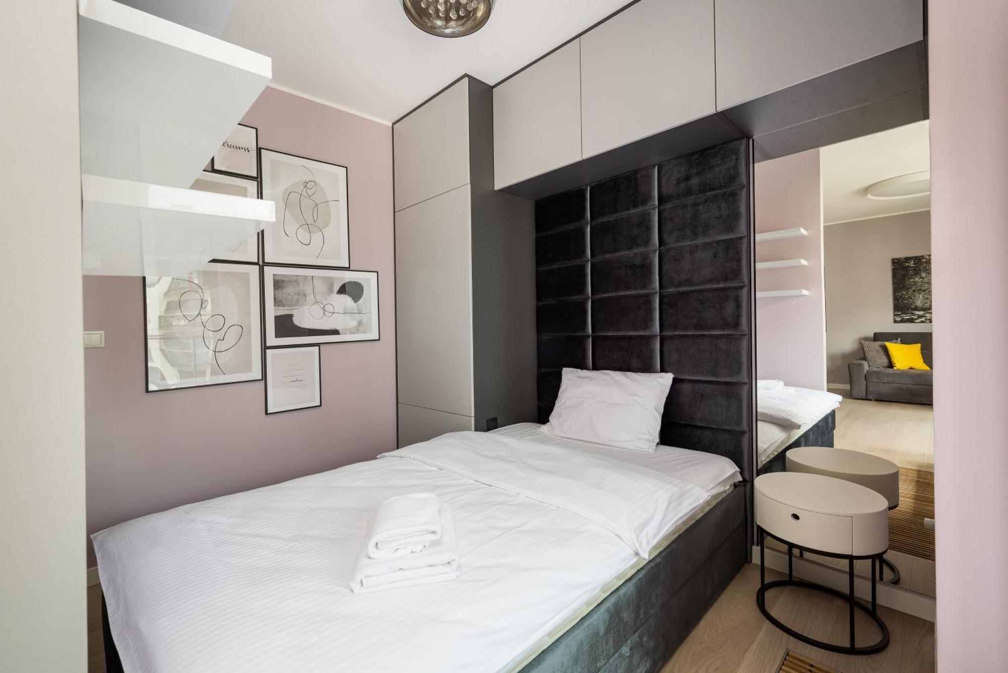 Apartament Metro Wierzbno Stylish *